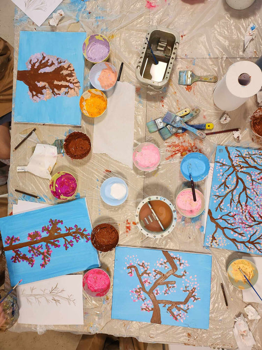 Ages 10-12 Painting and Drawing Class